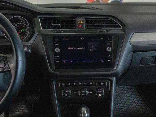 2019 Volkswagen Tiguan 2.0T SE