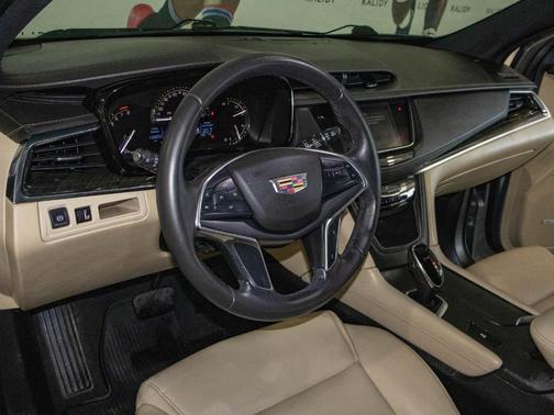 2018 Cadillac XT5 Base