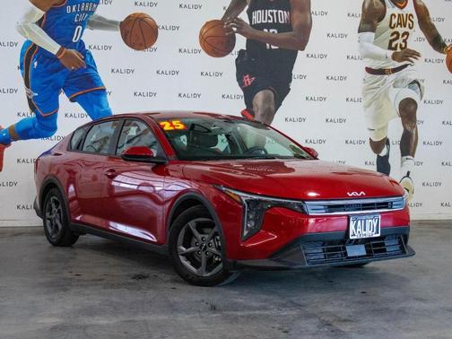Currant Red 2025 Kia K4