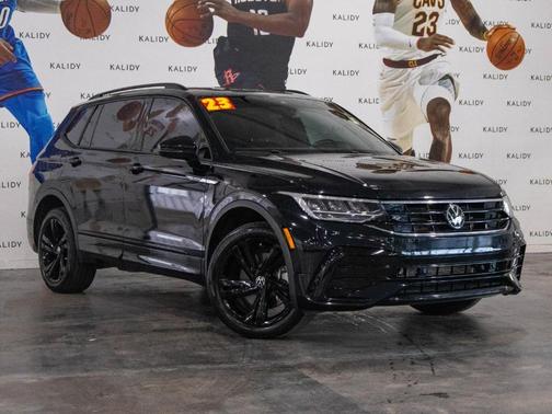2023 Volkswagen Tiguan 2.0T SE R-Line Black