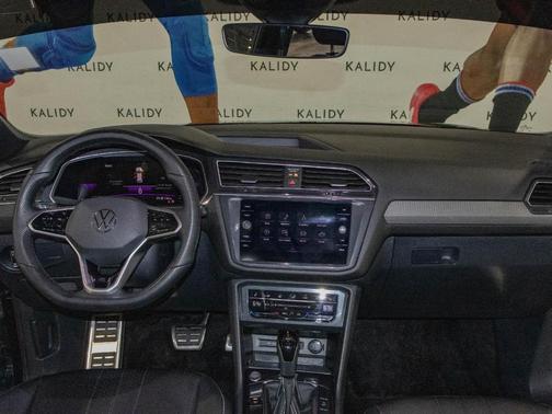 2023 Volkswagen Tiguan 2.0T SE R-Line Black