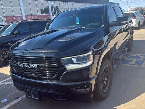 Diamond Black 2021 RAM 1500 Laramie