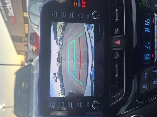 Blizzard Pearl 2021 Toyota C-HR XLE