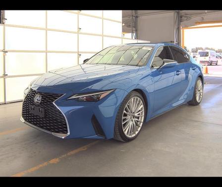 2022 Lexus IS 300 Base