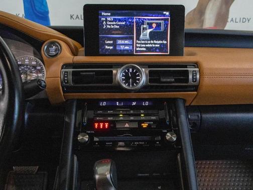 2022 Lexus IS 300 Base