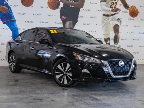 2021 Nissan Altima 2.5 SV