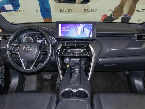 2023 Toyota Venza XLE