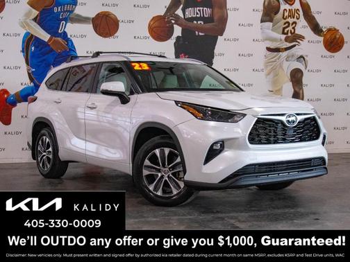 2023 Toyota Highlander XLE