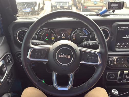 2022 Jeep Wrangler Unlimited 4xe Sahara