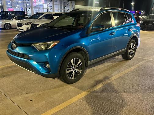 2018 Toyota RAV4 XLE