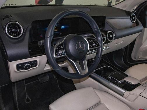 2022 Mercedes-Benz GLA 250 Base