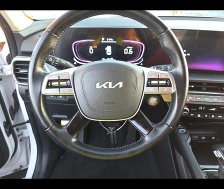 Glacial White Pearl 2025 Kia Telluride S