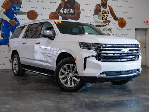 2023 Chevrolet Suburban Premier