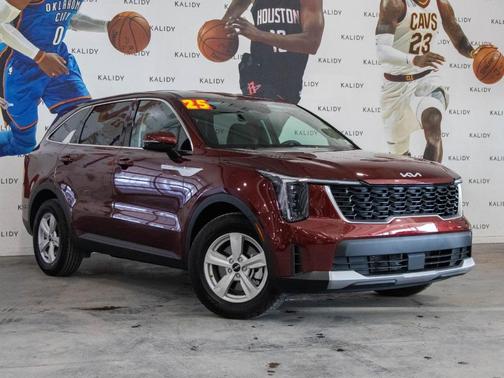 2025 Kia Sorento LX