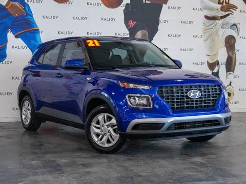 2021 Hyundai VENUE SE