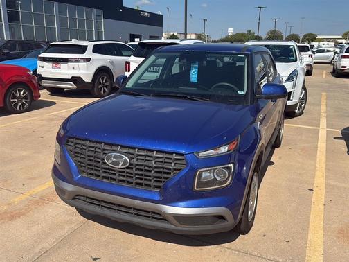 2021 Hyundai VENUE SE