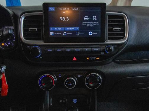 2021 Hyundai VENUE SE