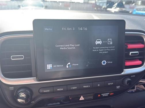 2021 Hyundai VENUE SE