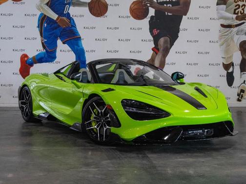 2022 McLaren 765LT Base