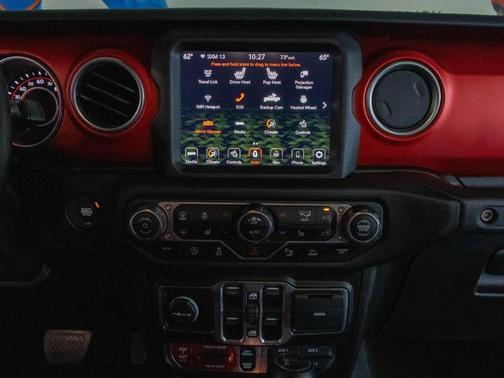 Black Clearcoat 2020 Jeep Gladiator Rubicon