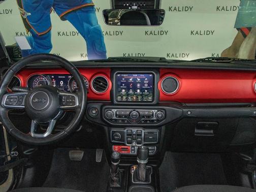 Black Clearcoat 2020 Jeep Gladiator Rubicon