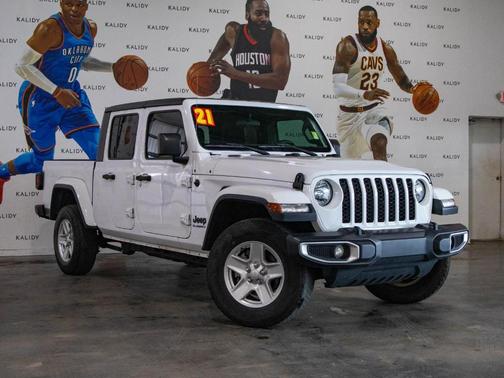 Bright White Clearcoat 2021 Jeep Gladiator Sport