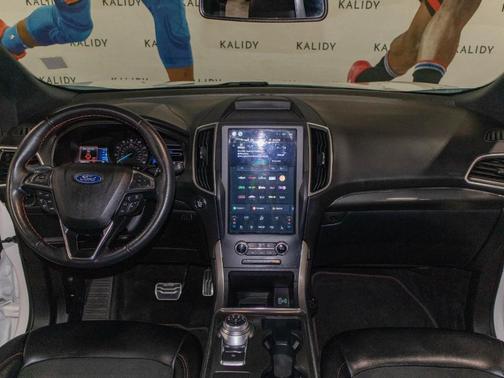 2022 Ford Edge ST-Line