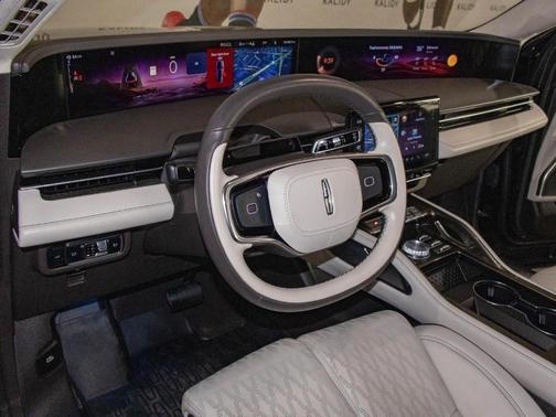 2024 Lincoln Nautilus Black Label