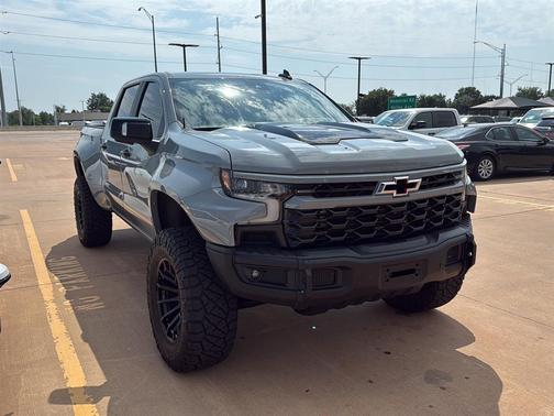 2024 Chevrolet Silverado 1500 ZR2