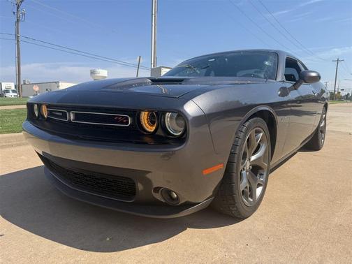 2015 Dodge Challenger R/T Plus