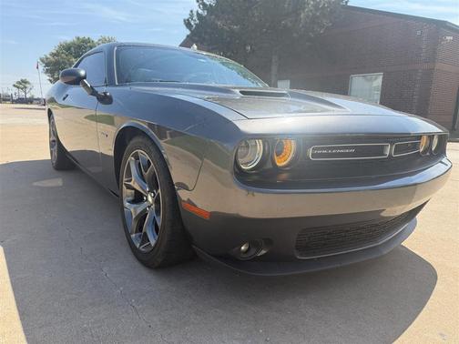 2015 Dodge Challenger R/T Plus