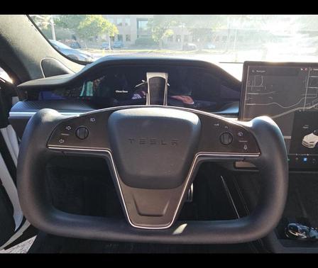 2021 Tesla Model S Plaid