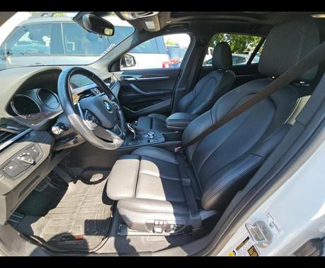 2022 BMW X2 sDrive28i