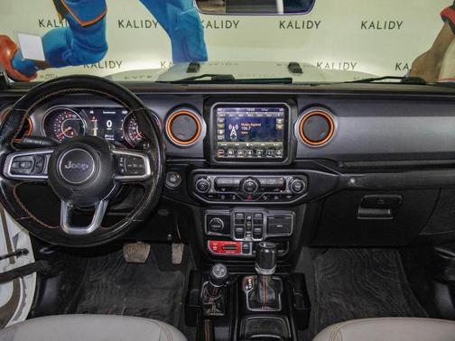 2021 Jeep Gladiator Mojave