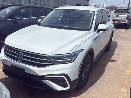 2022 Volkswagen Tiguan 2.0T SE