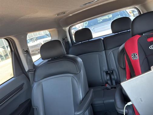 Pebble Gray 2024 Kia EV9 Light Long Range