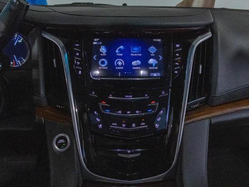 2019 Cadillac Escalade ESV Premium Luxury