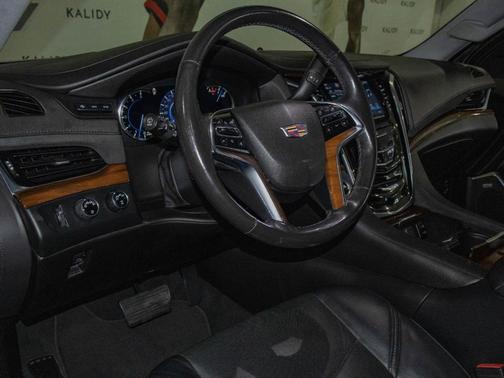 2019 Cadillac Escalade ESV Premium Luxury