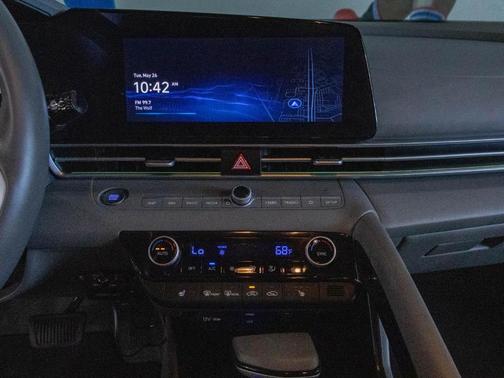 Amazon Gray 2025 Hyundai ELANTRA SEL Convenience