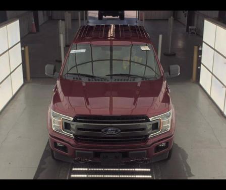 Ruby Red Metallic Tinted Clearcoat 2018 Ford F-150 XLT