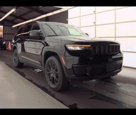 2024 Jeep Grand Cherokee L Laredo