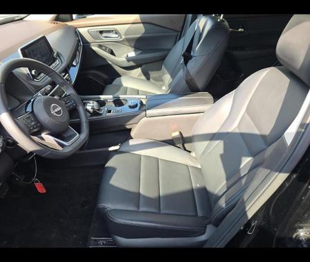 Black 2023 Nissan Rogue SL