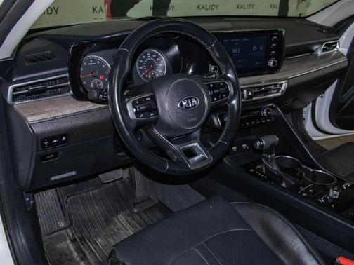 2021 Kia K5 EX
