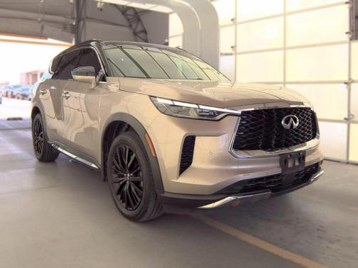 Warm Titanium / Black Obsidian 2022 INFINITI QX60 AUTOGRAPH