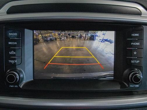 2020 Kia Sorento EX V6