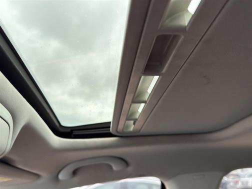 2019 Volkswagen Passat 2.0T SE R-Line