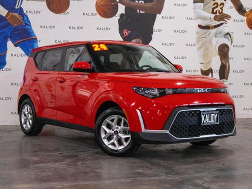 2024 Kia Soul LX