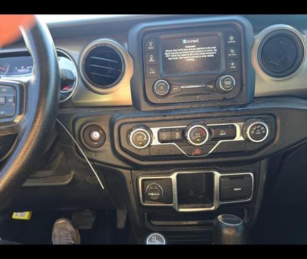 2020 Jeep Gladiator Sport