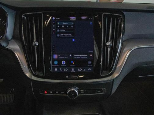 Onyx Black Metallic 2024 Volvo S60 B5 Core Dark Theme
