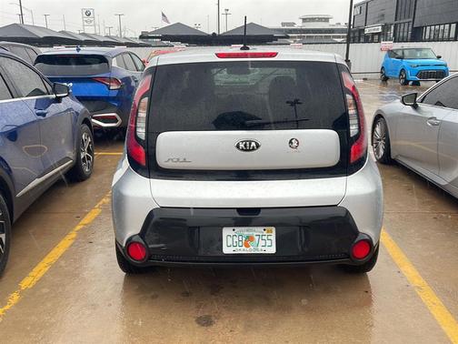 2016 Kia Soul Base